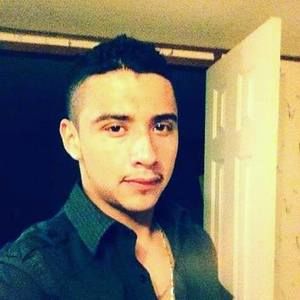 Meet your Posher, Luis